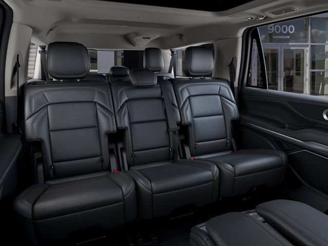 New 2027 Lincoln Navigator L Reserve RWD image 11