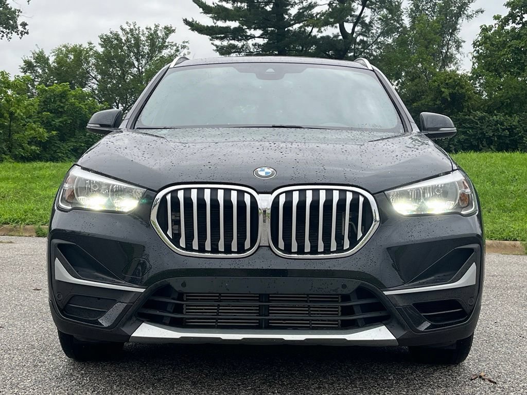 Used 2022 BMW X1 sDrive28i w/ Convenience Package FWD image 2