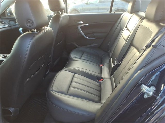 Used 2017 Buick Regal Sport Touring image 14