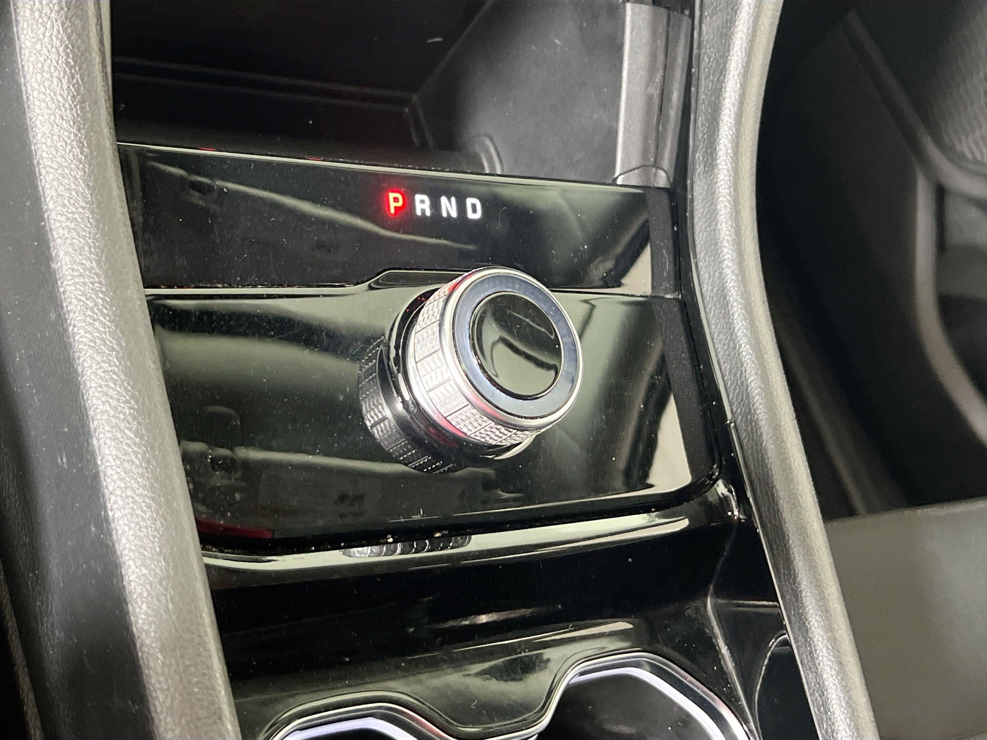 Used 2023 Jeep Grand Cherokee Laredo image 15