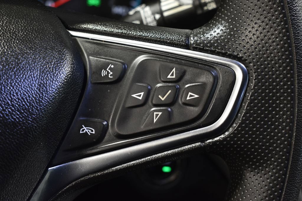 Used 2019 Chevrolet Equinox LS w/ LS Convenience Package image 19
