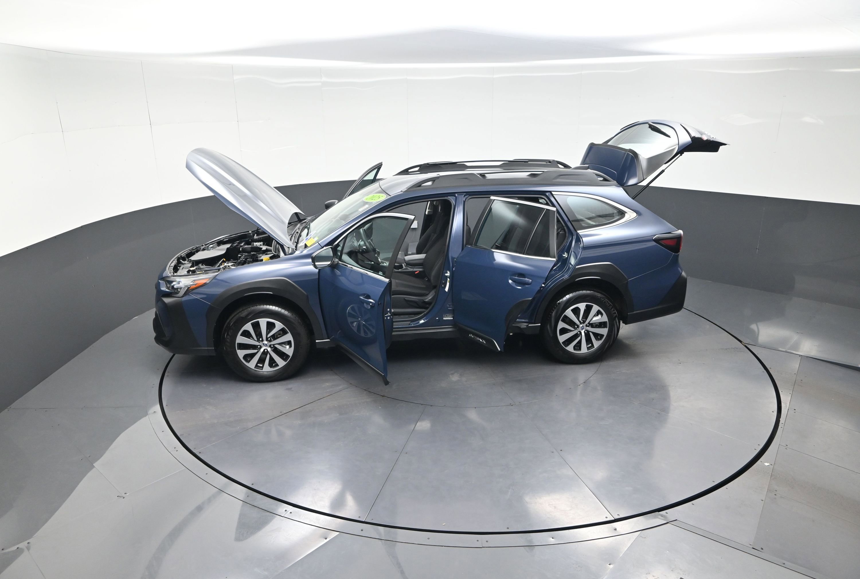 Used 2025 Subaru Outback image 14
