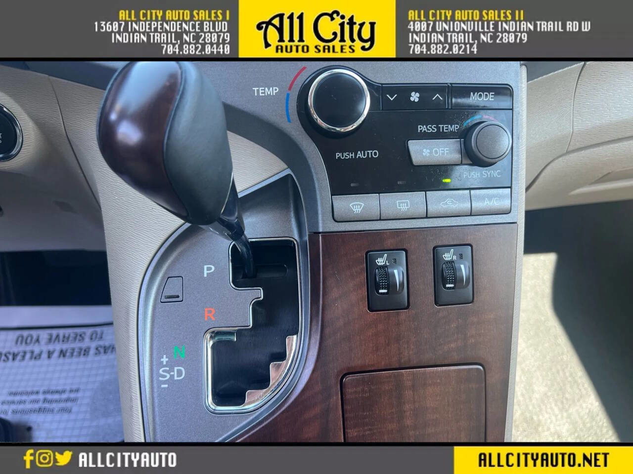 Used 2009 Toyota Venza AWD image 30