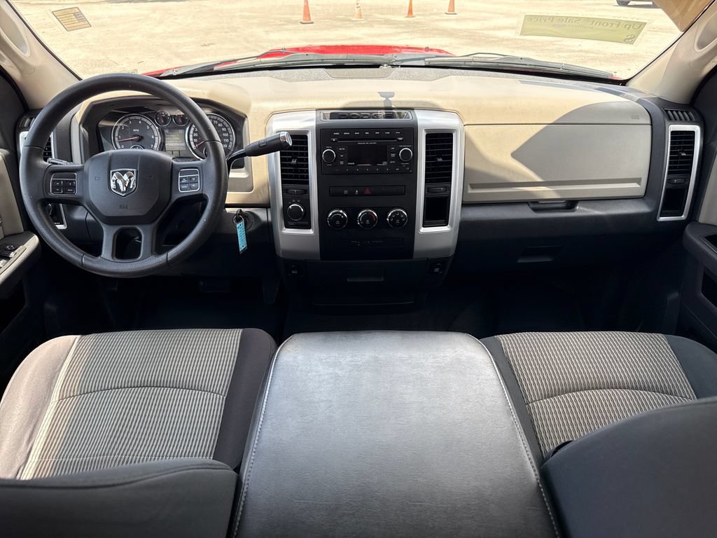 Used 2012 RAM 1500 Classic SLT AWD/4WD image 6