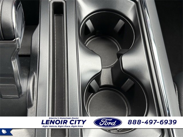 Used 2025 Ford F150 Lariat w/ Equipment Group 501A Mid image 32