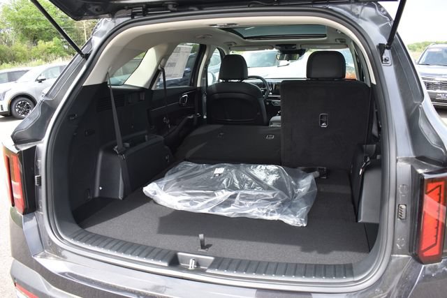 New 2026 Kia Sorento S w/ S Panoramic Sunroof Package AWD/4WD image 18