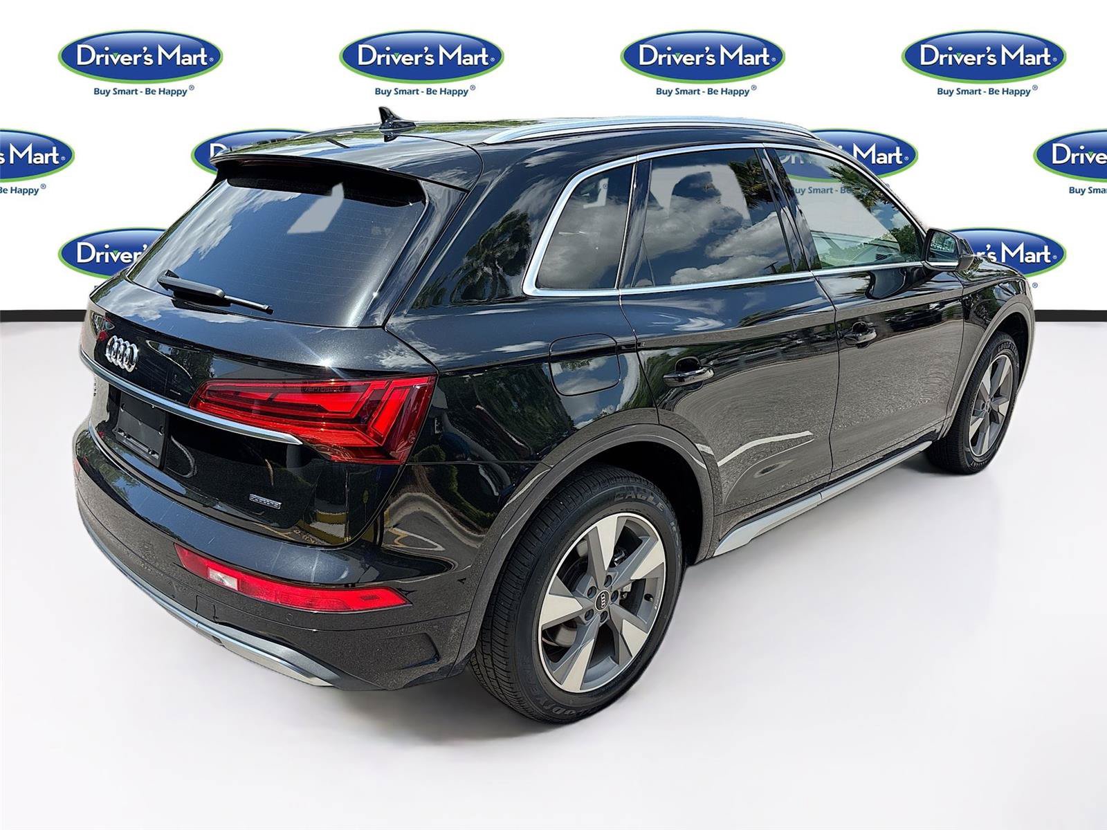 Used 2023 Audi Q5 2.0T Premium Plus w/ Premium Plus Package AWD/4WD image 7