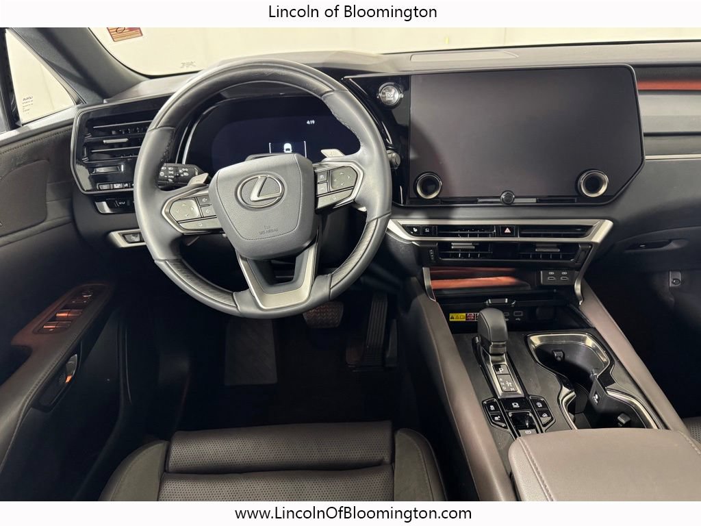 Used 2025 Lexus RX 350 AWD w/ Convenience Package image 16