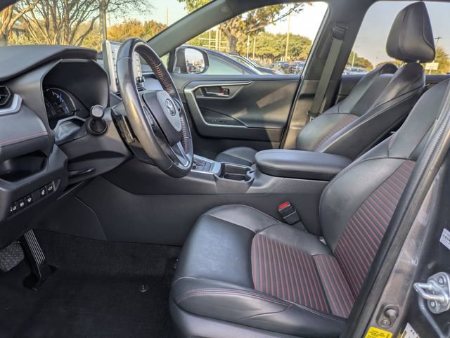 Used 2021 Toyota RAV4 XSE w/ Weather Package image 26