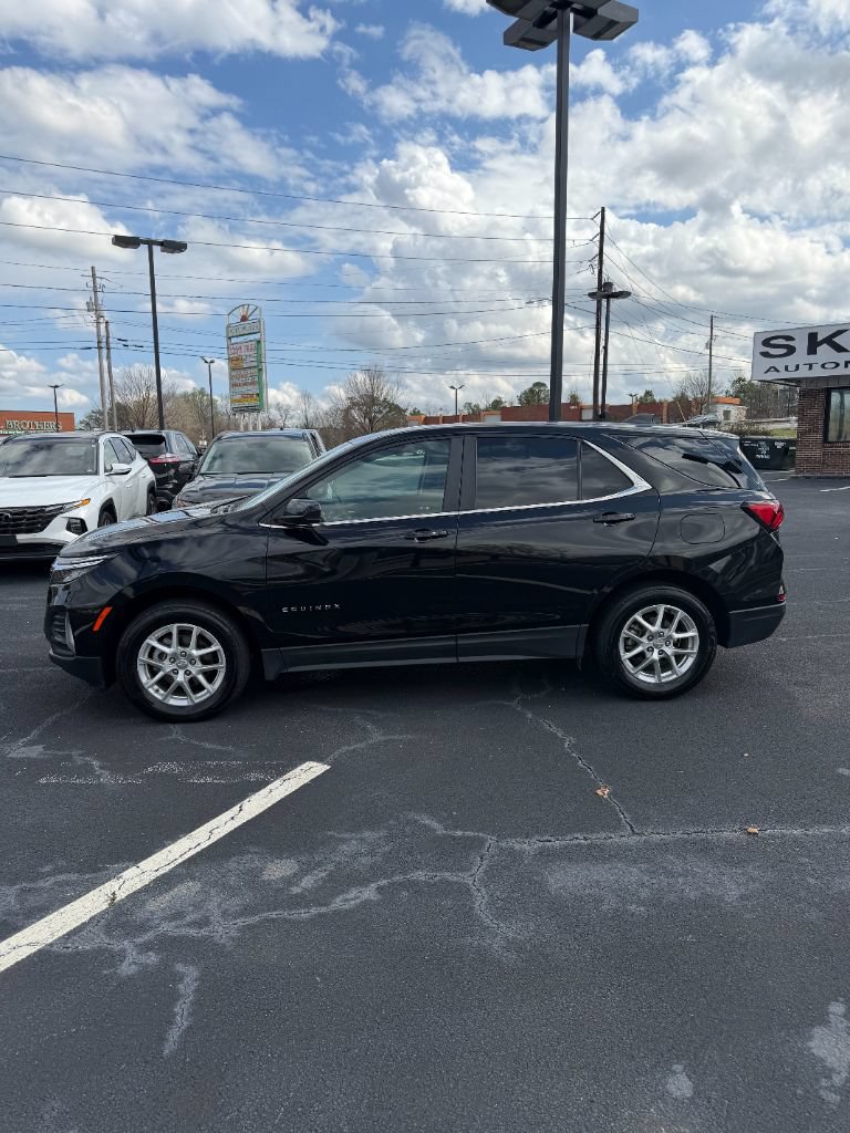 Used 2024 Chevrolet Equinox LT AWD/4WD image 8