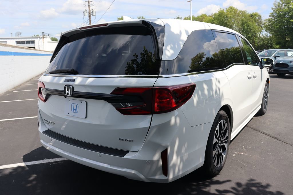 Certified 2026 Honda Odyssey Elite image 5