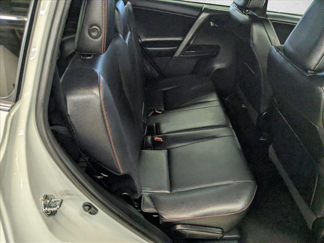 Used 2017 Toyota RAV4 SE image 23