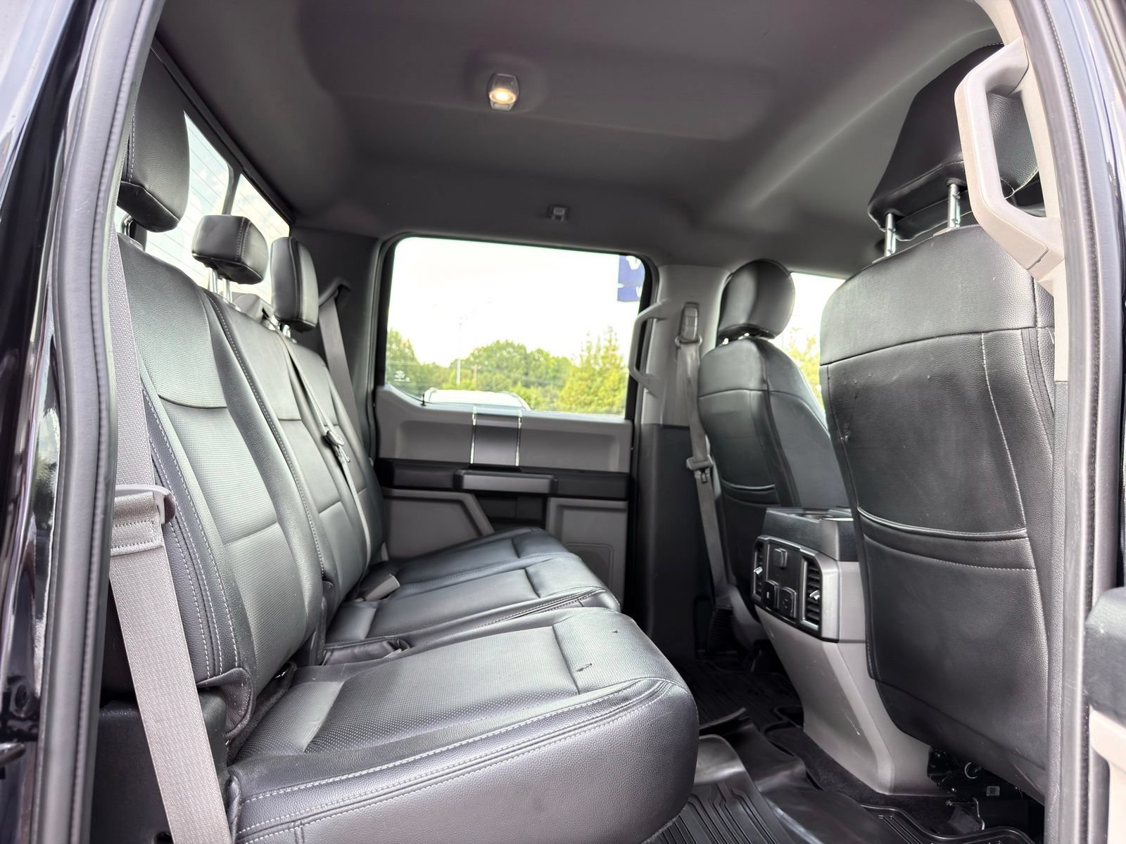 Used 2020 Ford F150 XLT w/ Equipment Group 302A Luxury AWD/4WD image 31