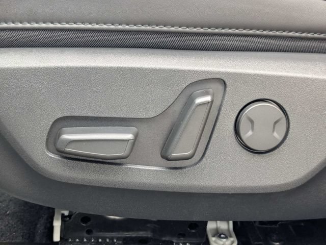 Used 2025 Kia Niro EX FWD image 20