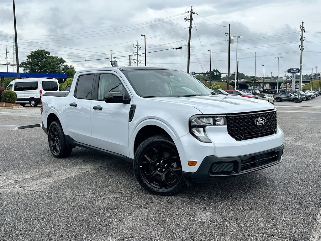 Certified 2025 Ford Maverick XLT w/ Equipment Group 301A AWD/4WD image 1