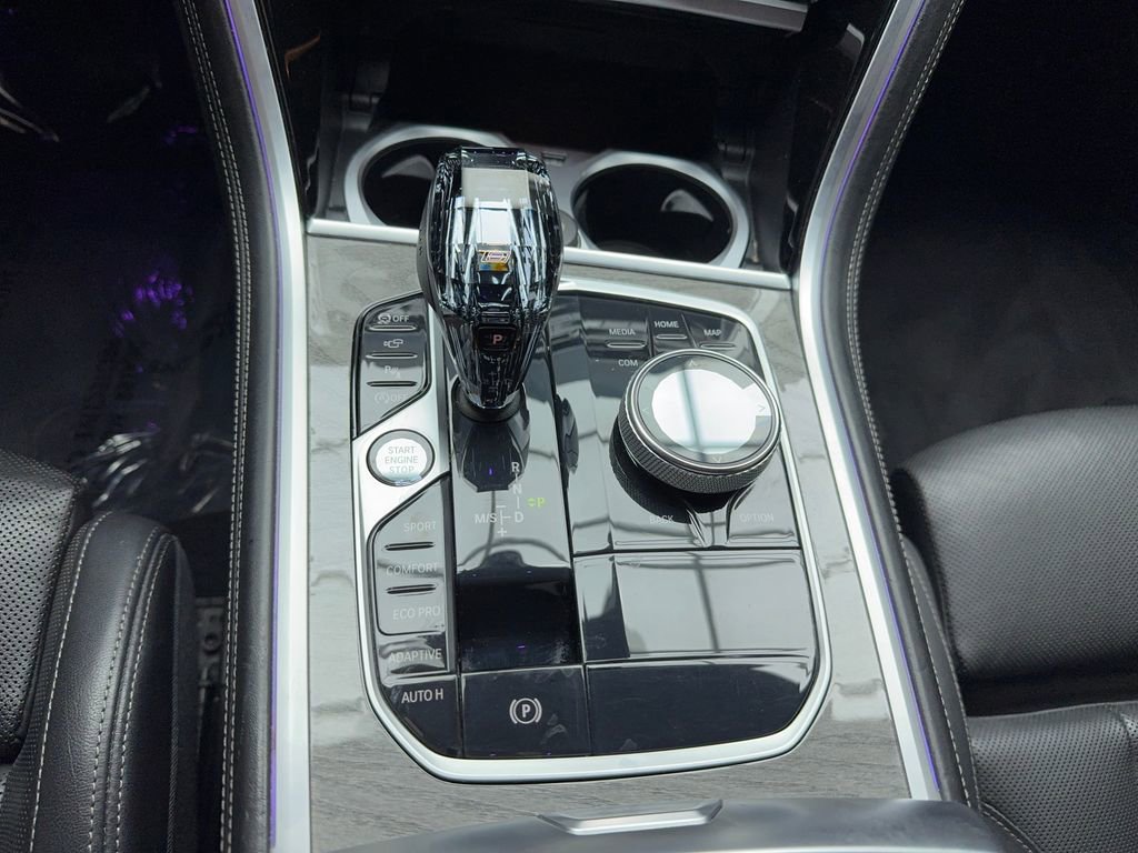 Used 2020 BMW 840i Coupe w/ M Sport Package image 26