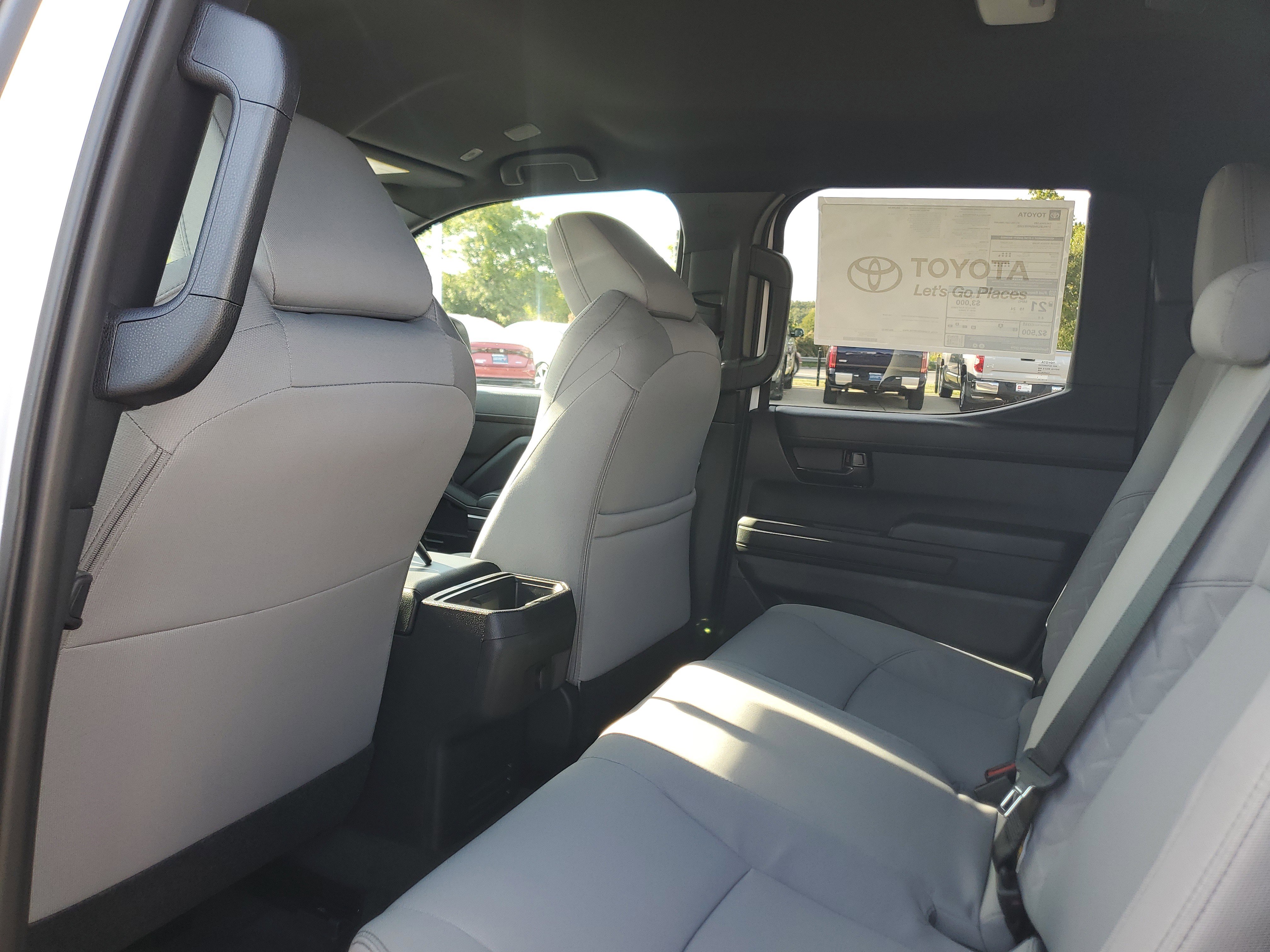 Used 2025 Toyota Tacoma SR5 image 12