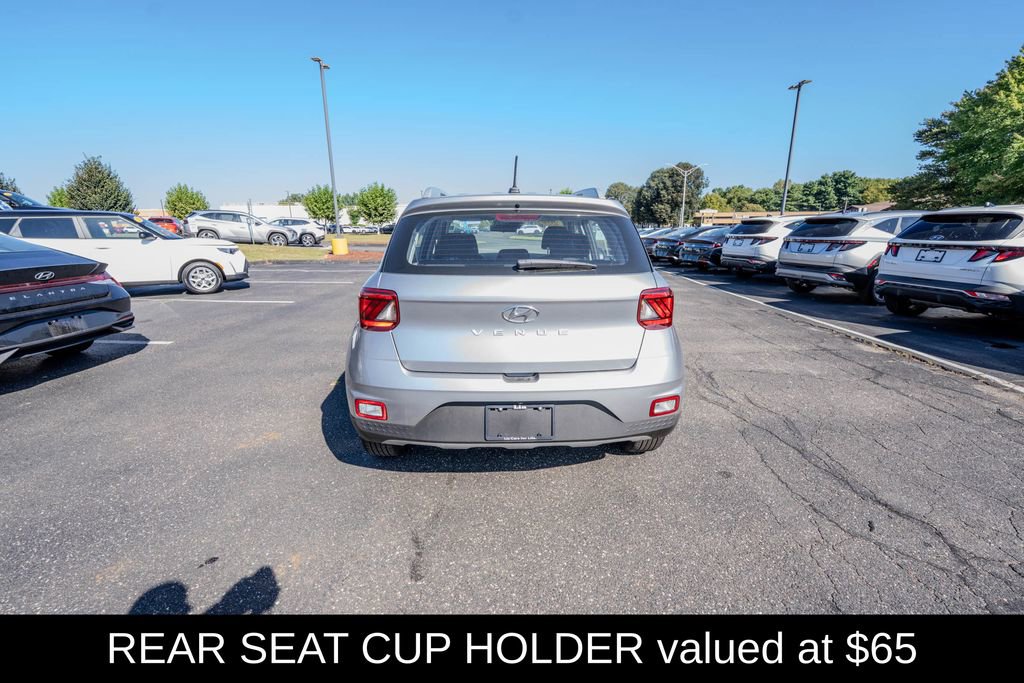 Used 2024 Hyundai Venue SEL image 6