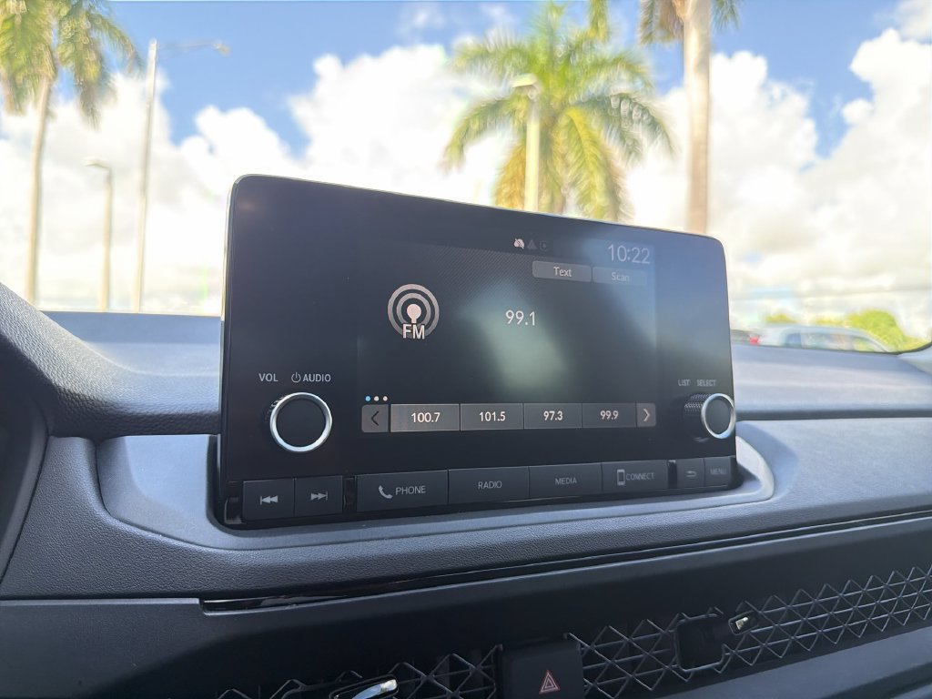Certified 2023 Honda Accord LX image 46