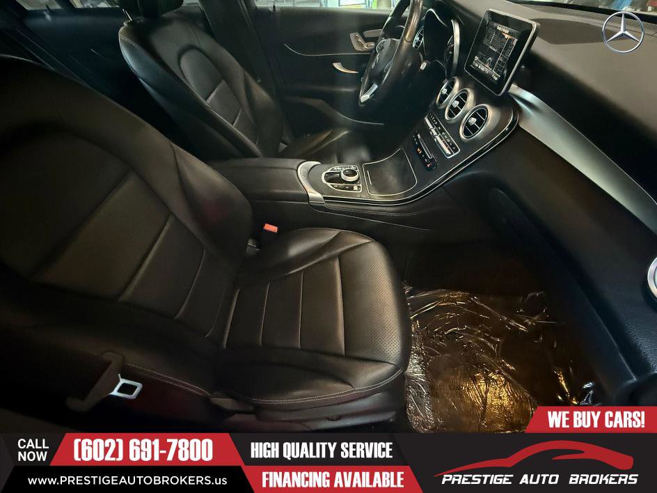 Used 2018 Mercedes-Benz GLC 300 image 24