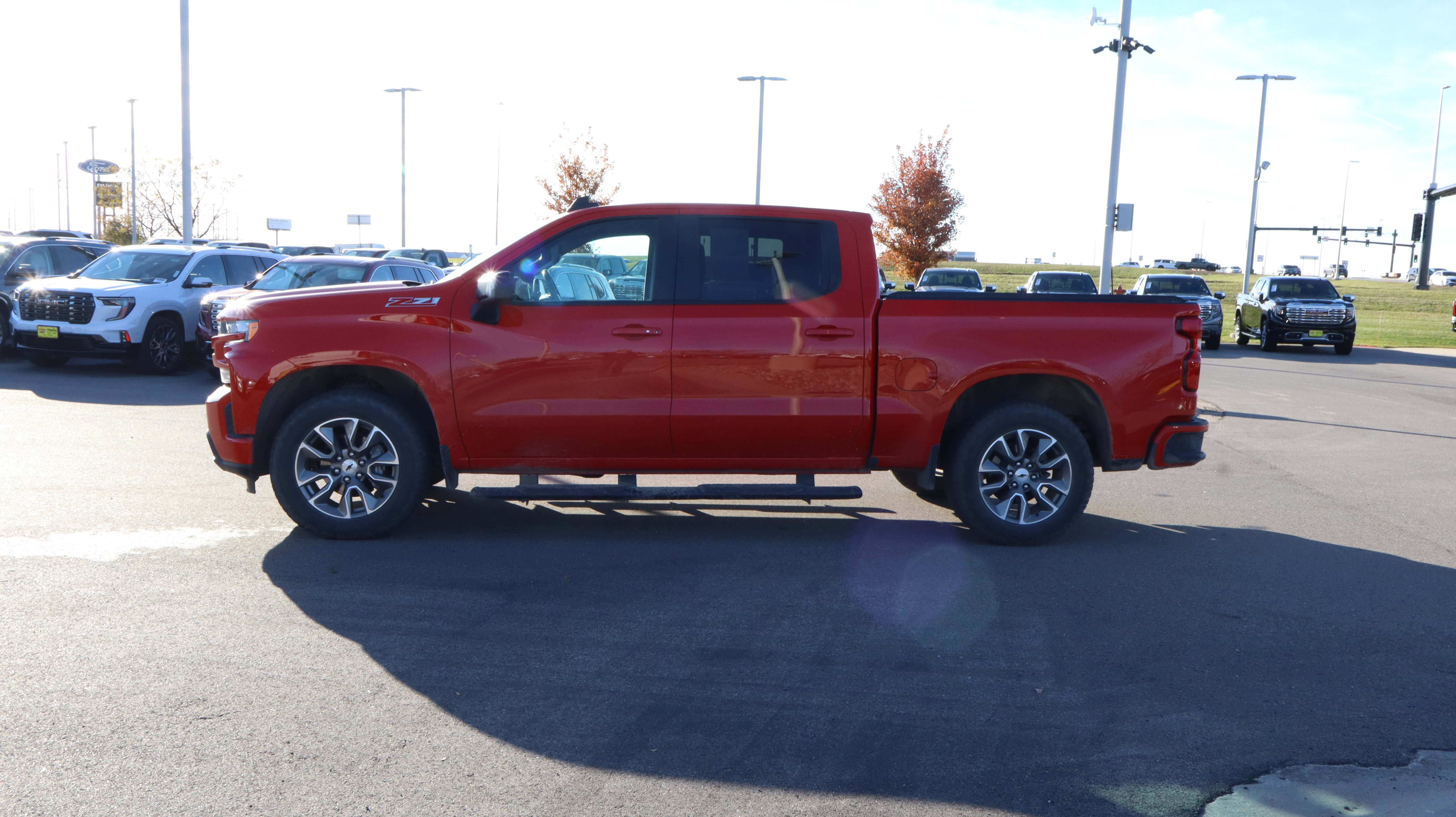 Certified 2022 Chevrolet Silverado 1500 RST image 4