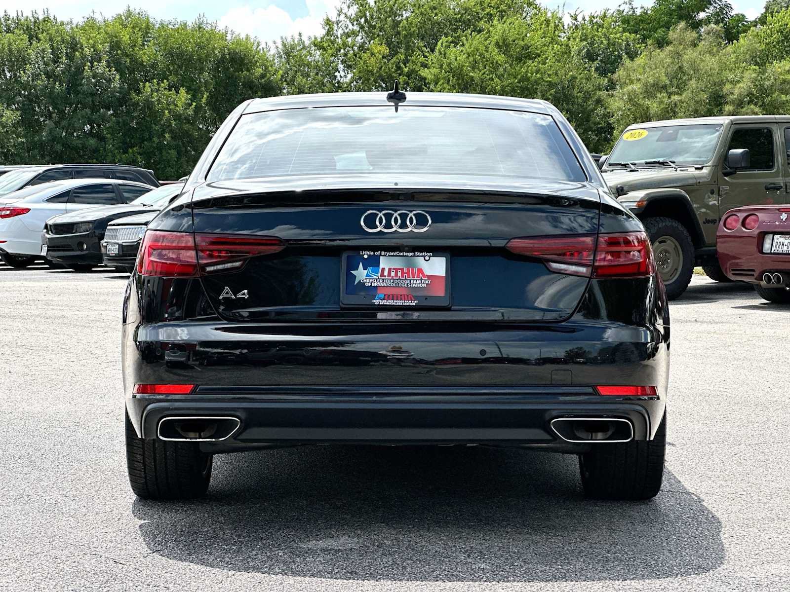 Used 2019 Audi A4 2.0T Premium FWD image 14