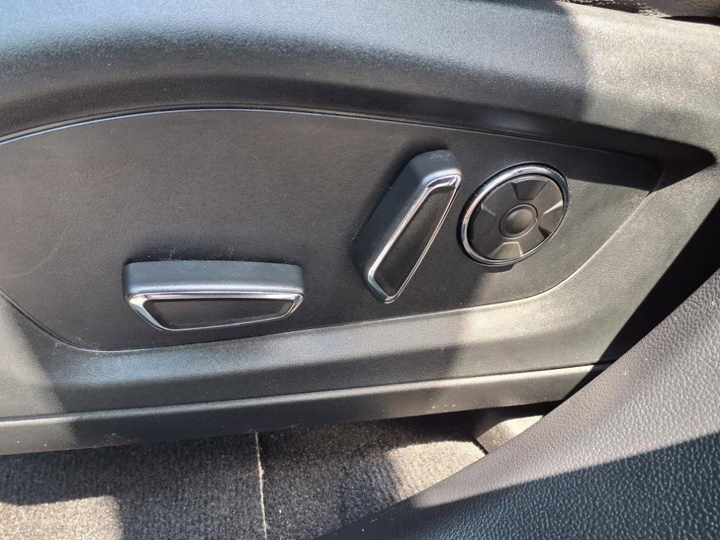 Used 2020 Ford Explorer ST w/ ST Street Pack image 24