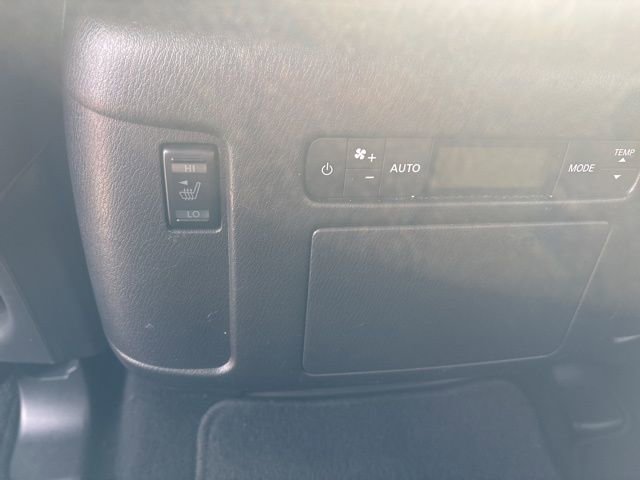 Used 2023 Nissan Armada Platinum w/ Captain's Chairs Package image 20