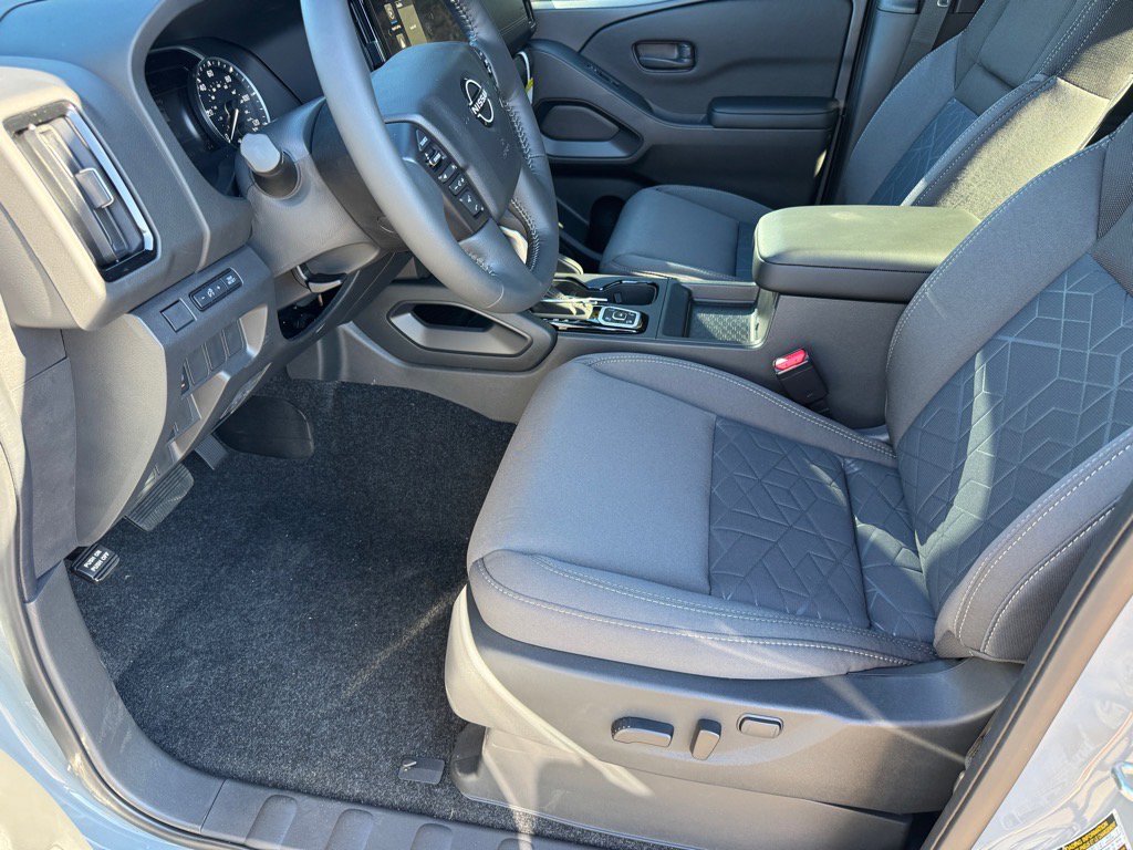 New 2026 Nissan Frontier SV w/ All-Weather Content Package image 9