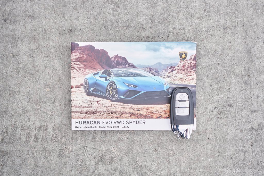 Used 2021 Lamborghini Huracan EVO image 67