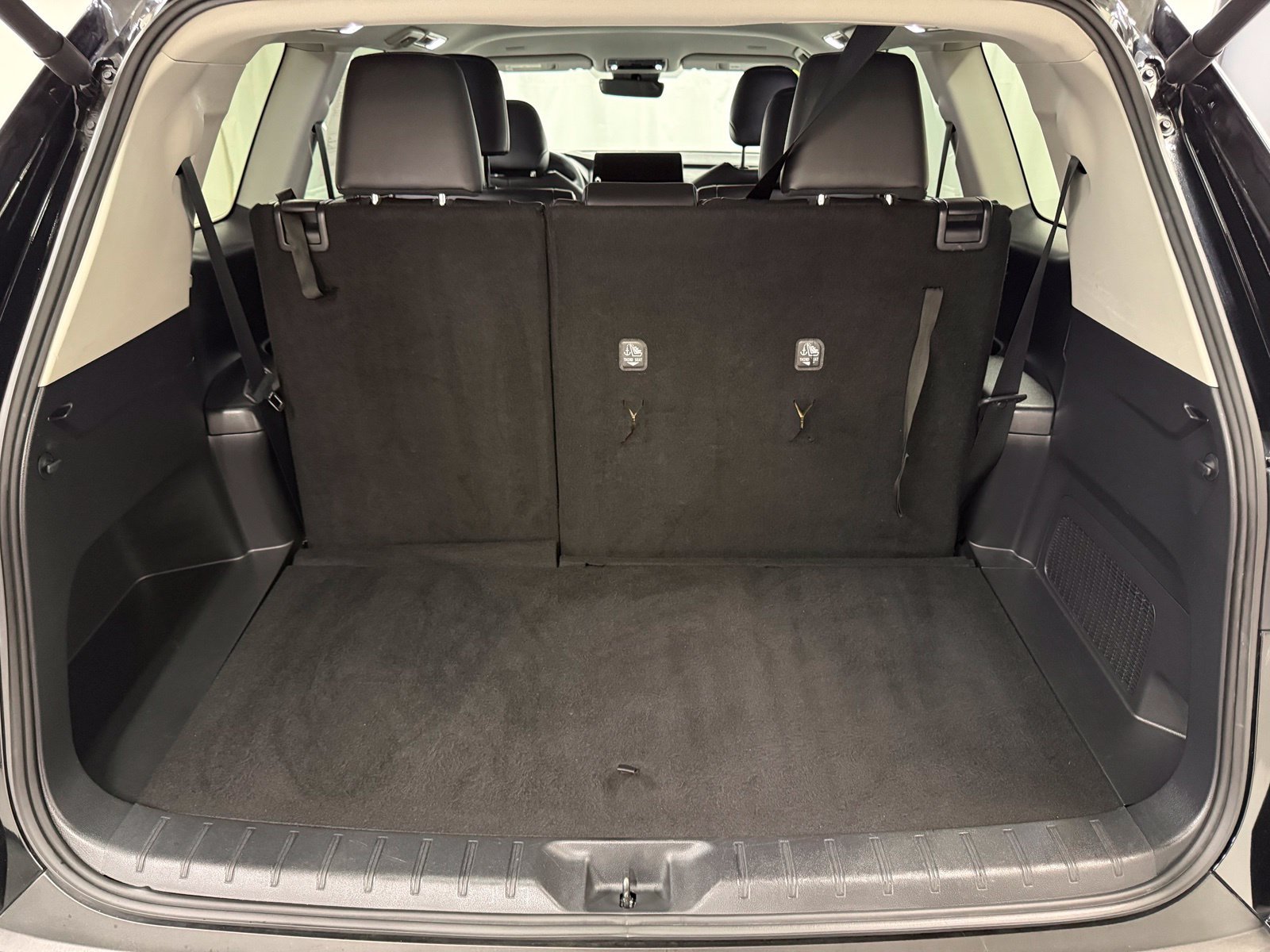 Used 2025 Toyota Grand Highlander AWD image 5