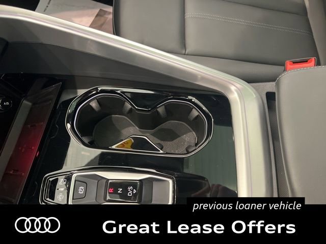 Used 2025 Audi Q5 Premium w/ Convenience Package AWD/4WD image 31