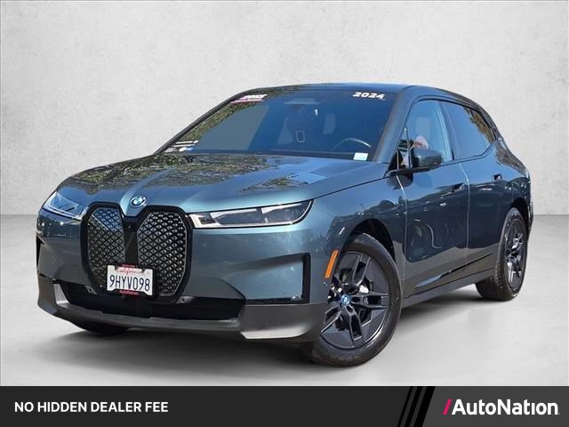 Certified 2024 BMW iX xDrive50 w/ Premium Package AWD/4WD image 1