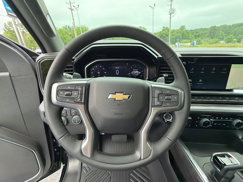 New 2026 Chevrolet Silverado 1500 LTZ w/ LTZ Premium Package AWD/4WD image 11