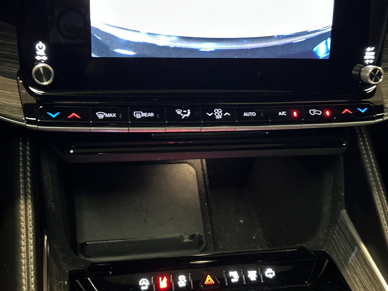 Used 2022 Jeep Wagoneer Series III w/ Premium Group I image 21