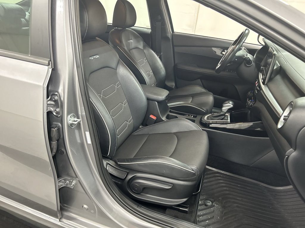 Certified 2024 Kia Forte GT-Line FWD image 22