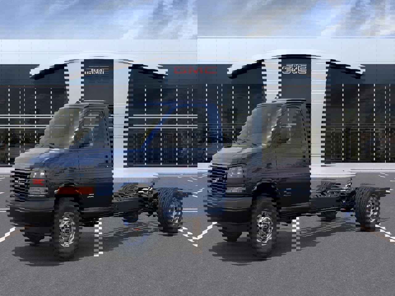 New 2025 GMC Savana 3500 w/ Power Convenience Package image 26