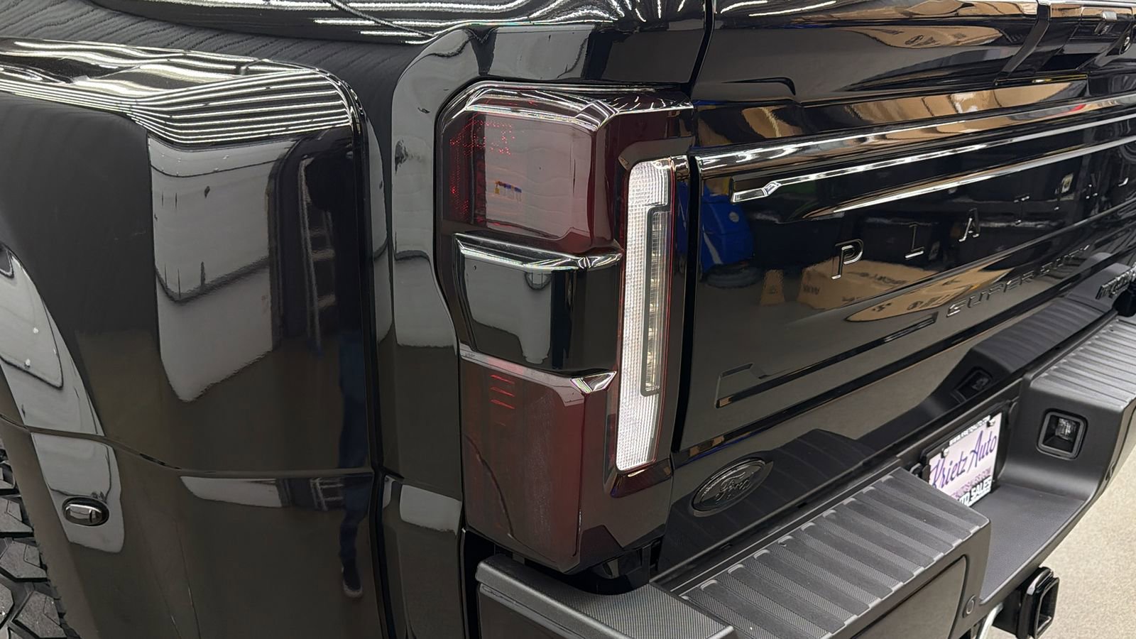 Used 2026 Ford F450 Platinum w/ Platinum Plus Package image 23