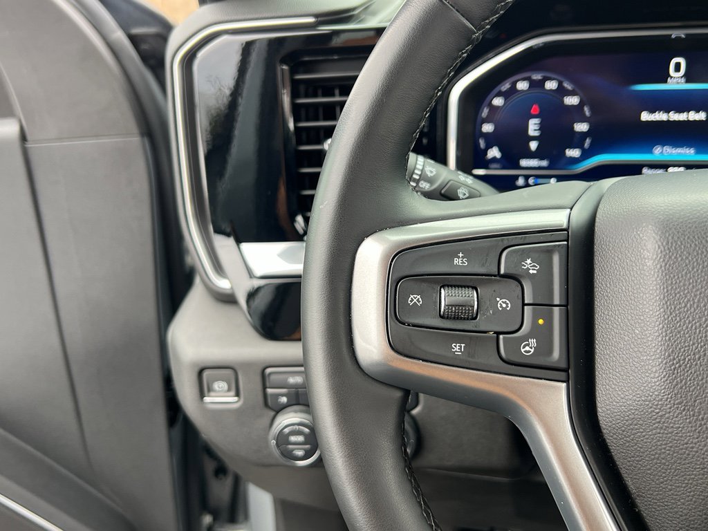Used 2024 Chevrolet Silverado 1500 LT image 31