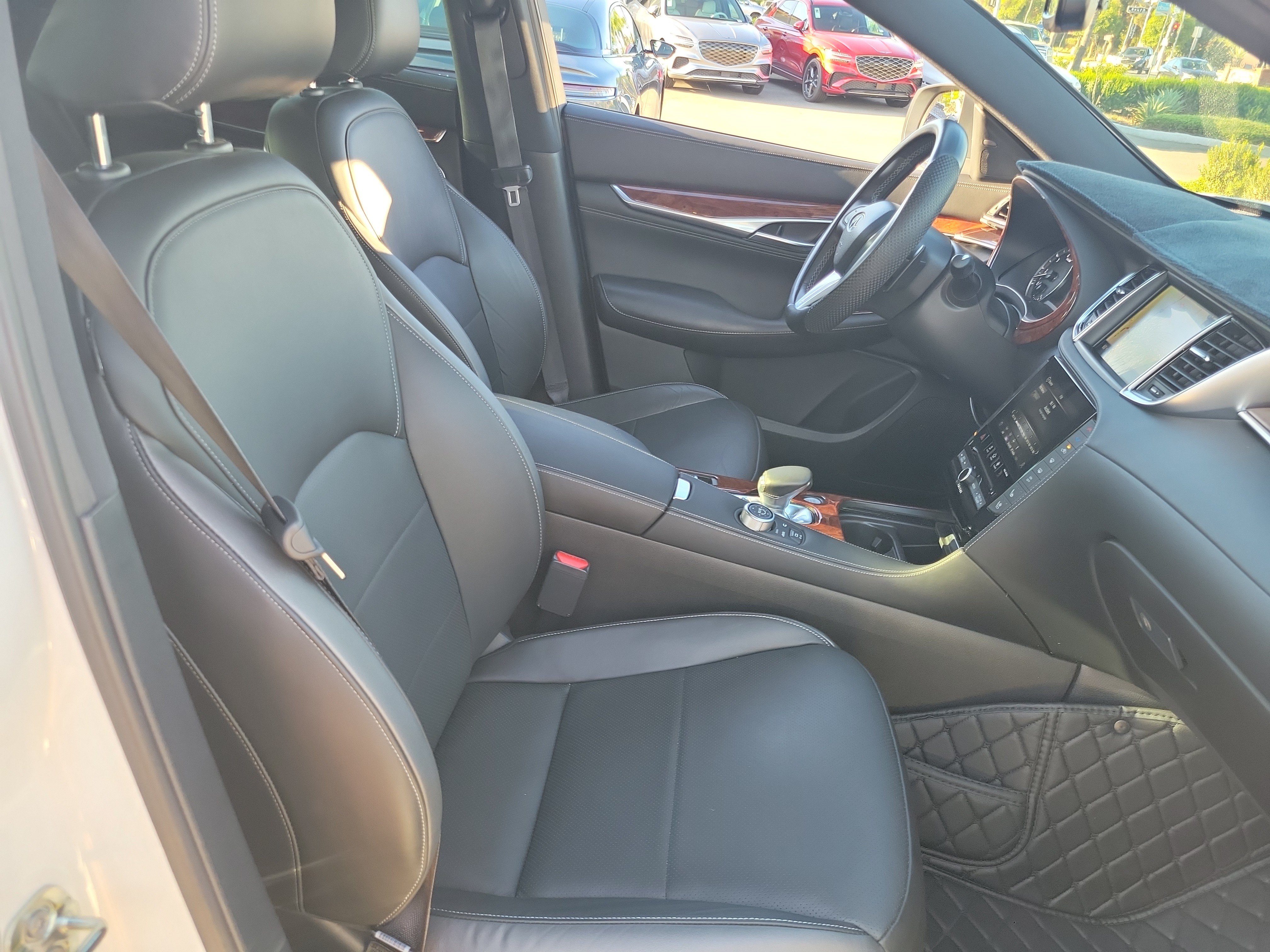 Used 2023 INFINITI QX55 Essential AWD/4WD image 22