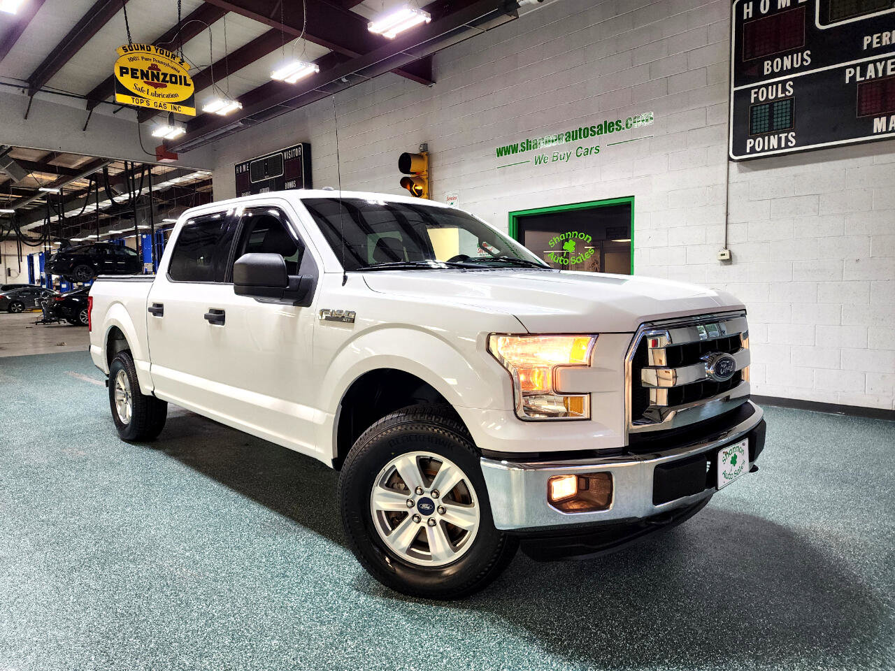 Used 2016 Ford F150 XLT image 14