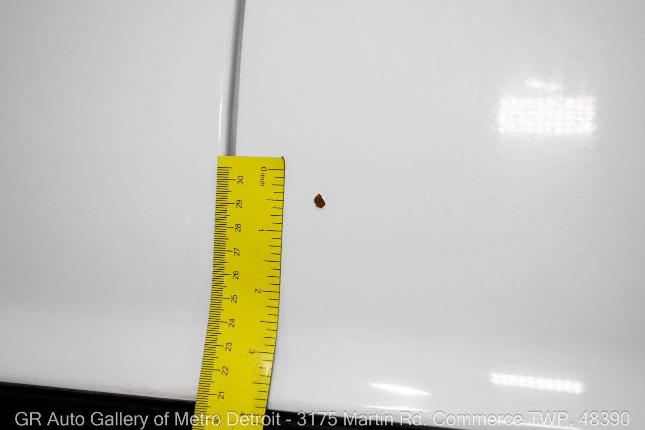 Used 1991 Dodge Shadow Convertible image 33