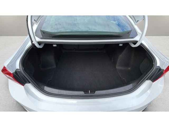 Used 2024 Chevrolet Malibu LS FWD image 31