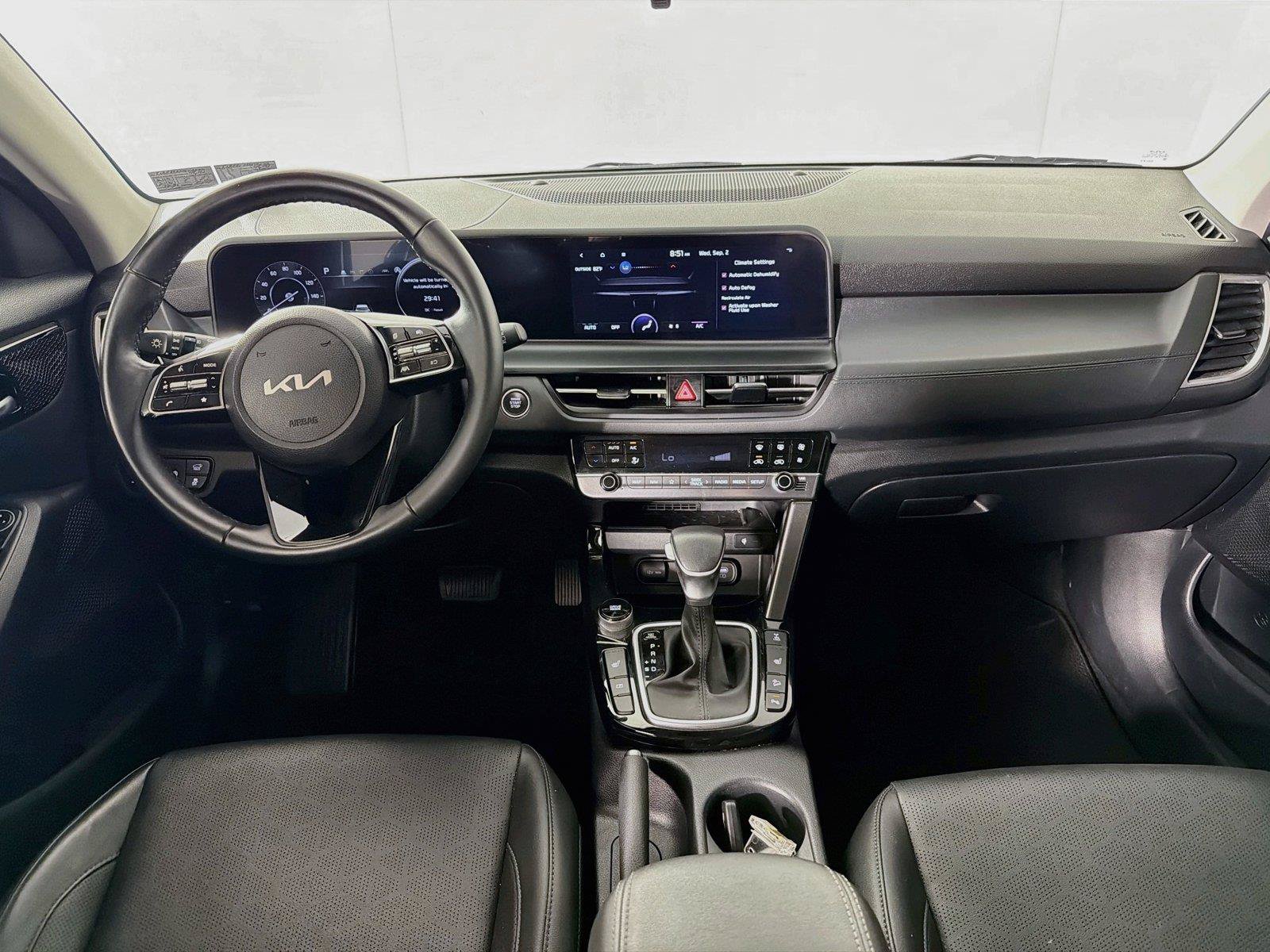 Used 2025 Kia Seltos EX AWD/4WD image 27