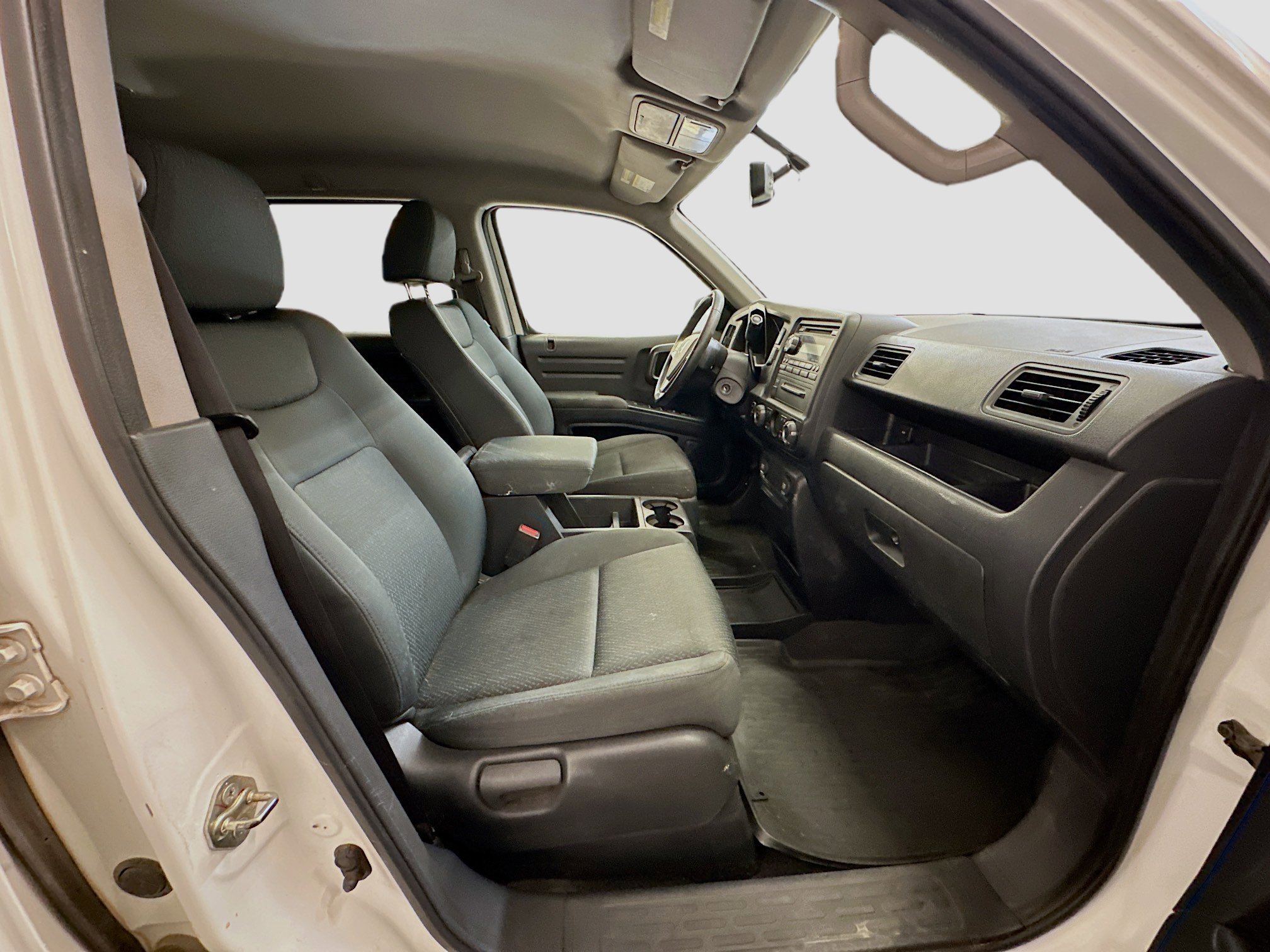 Used 2014 Honda Ridgeline Sport image 31