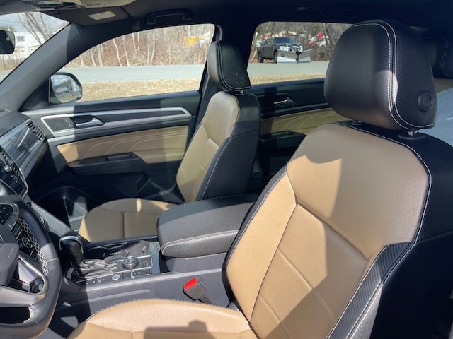 Used 2023 Volkswagen Atlas Cross Sport SEL image 15