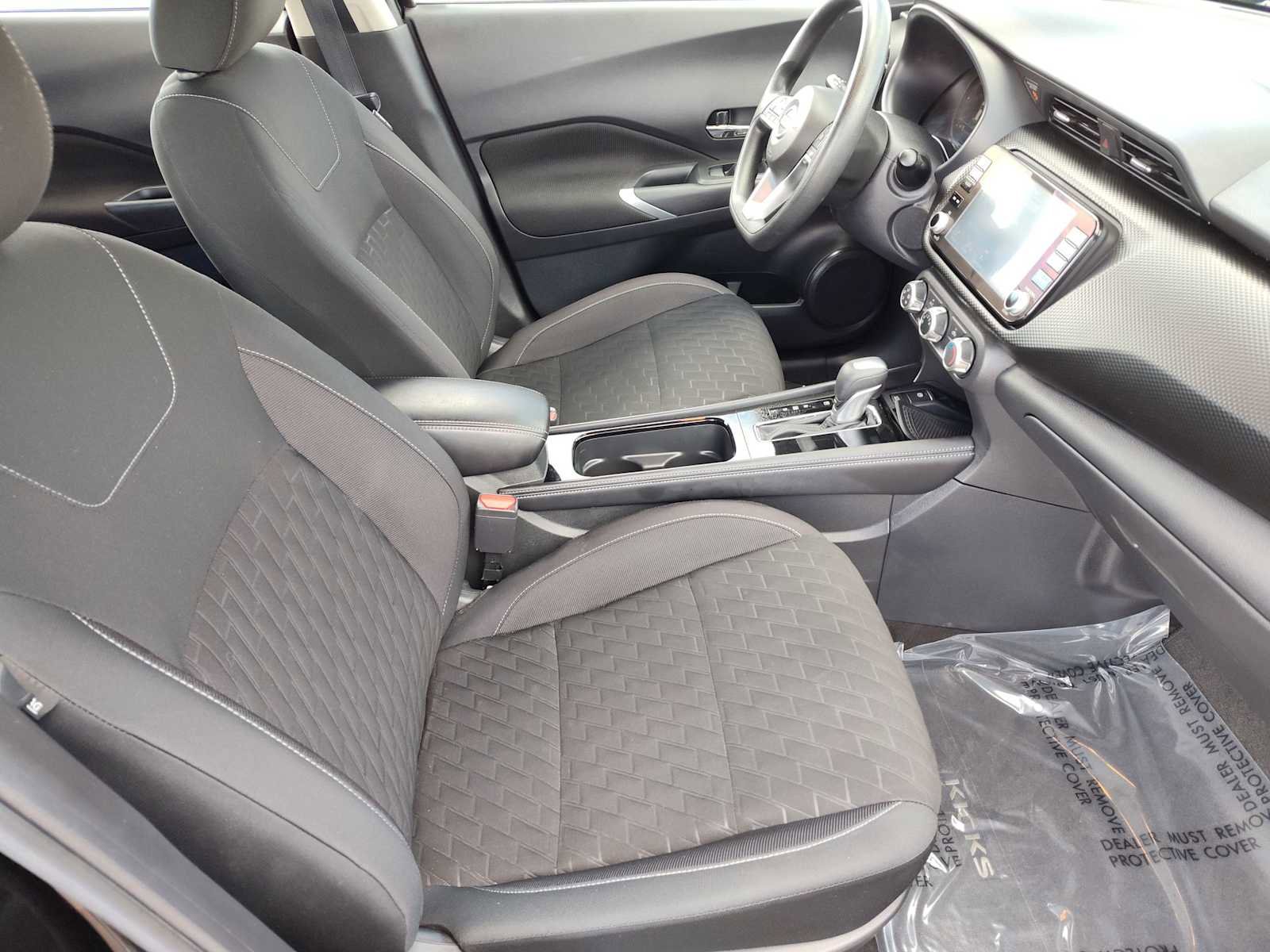 Used 2023 Nissan Kicks SV image 21