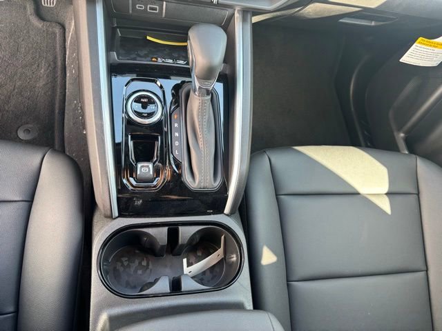 New 2026 Chevrolet Colorado LT w/ LT Convenience Package AWD/4WD image 23