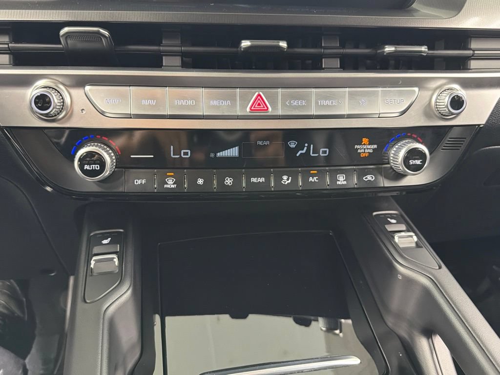 Used 2024 Kia Telluride S w/ S Sunroof Package FWD image 35