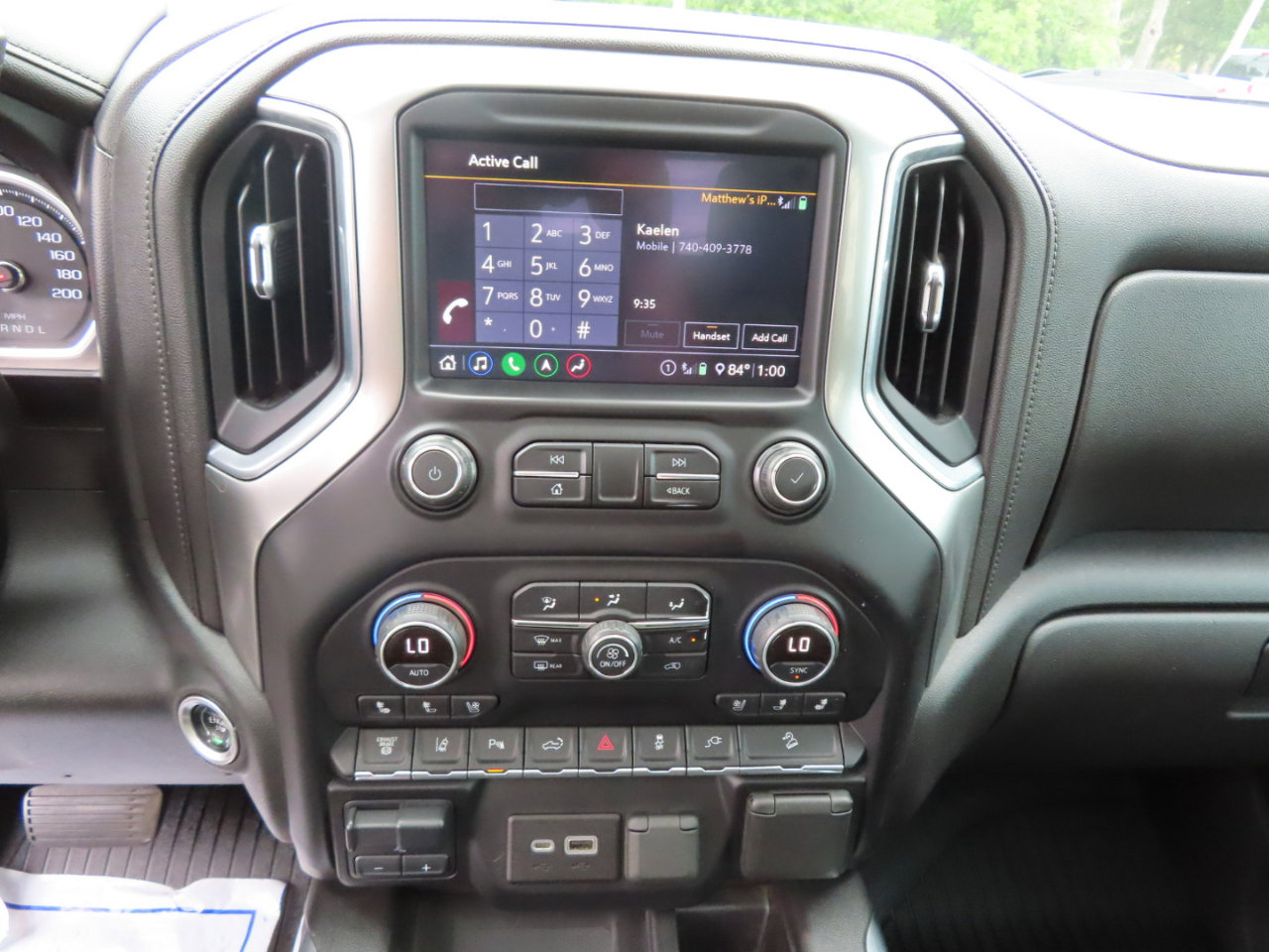 Used 2020 Chevrolet Silverado 2500 LTZ image 39